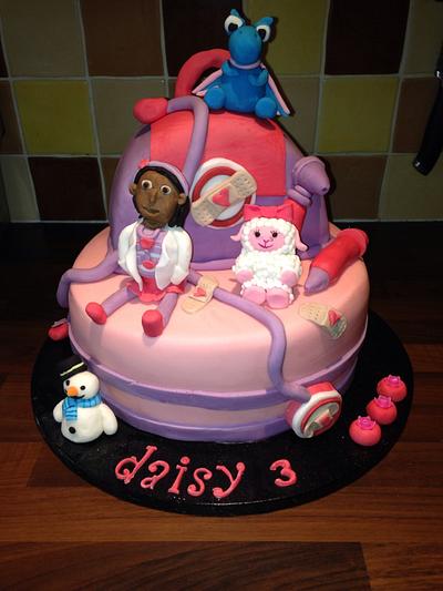 Dr mcstuffin - Cake by Lou Lou's Cakes