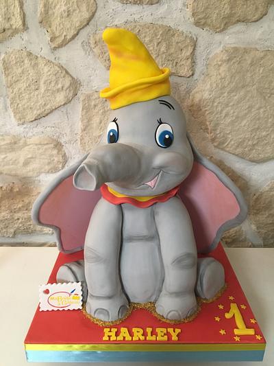 Dumbo cake   - Cake by Alexandra Smadja (Ma Boîte à Gâteau)
