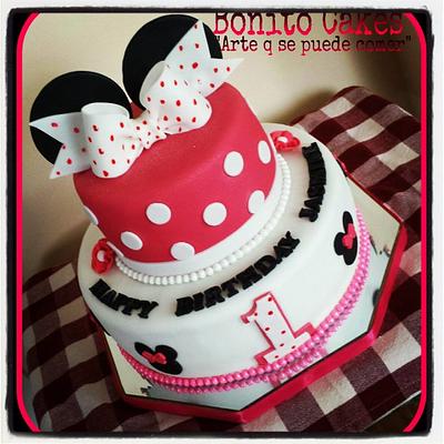Minnie Mouse Cake - Cake by Bonito Cakes "Arte q se puede comer"