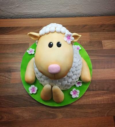 Sheep Cake  - Cake by Indira's Sugarcakes