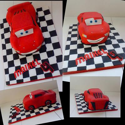 Lightning McQueen themed cake - Cake by Jenn Szebeledy  ( Cakeartbyjenn_ )