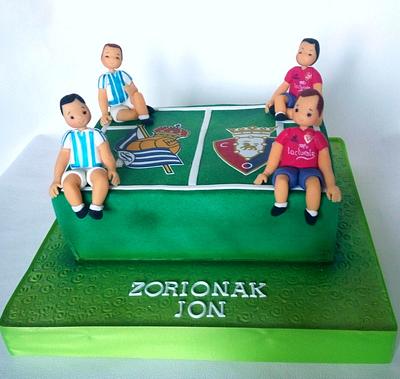 Tarta Campo Futbol Osasuna y Real sociedad - Cake by SORELLAS CAKES PAMPLONA 