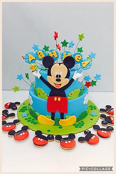 Mikey mouse - Cake by Dobi