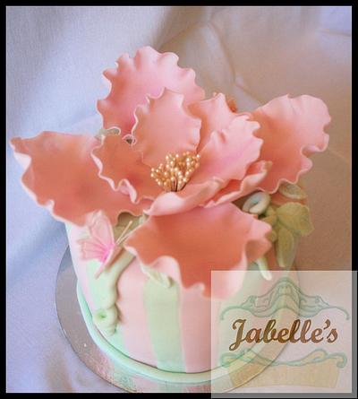 Pretty little rush job - Cake by Tracy Jabelles Cakes