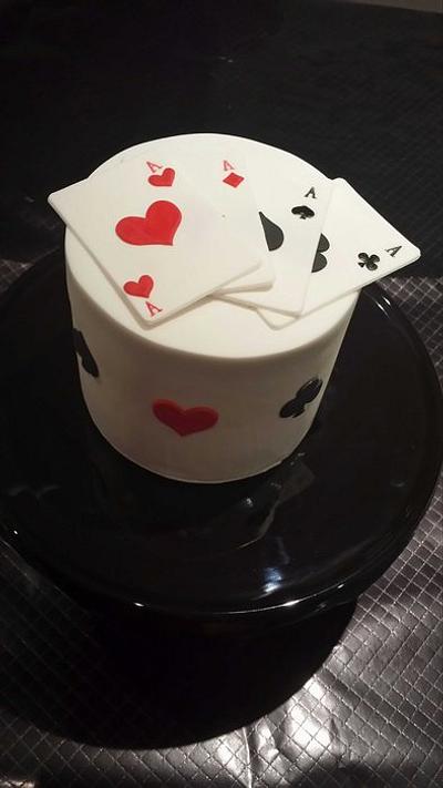Poker cake with edible cards - Cake by LadySucre