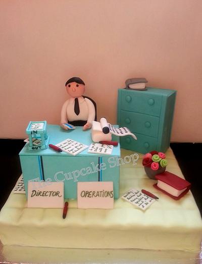 Desk Office Detailssss! - Cake by TheCupcakeShop