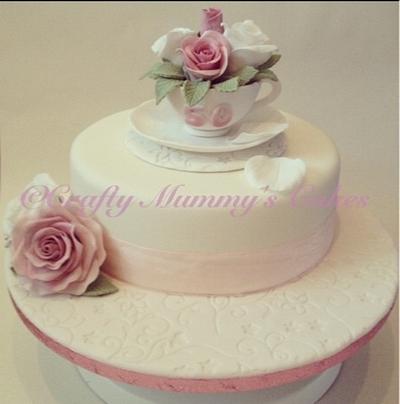 Teacup & Roses - Cake by CraftyMummysCakes (Tracy-Anne)