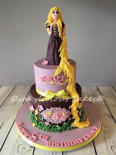 Rapunzel - Cake by Dinkylicious Cakes