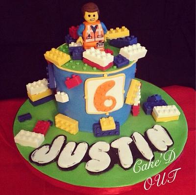 Justin is awesome! - Cake by Jaclyn Dinko