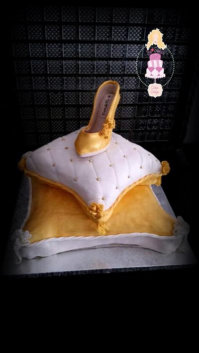 Torta con scarpetta - Cake by BeSweet