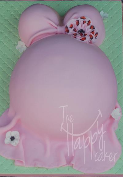 Baby bump cake - Cake by Shannon Davie