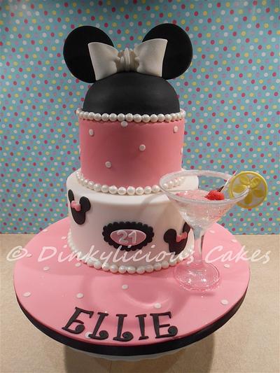 Minnie Mouse Cake - Cake by Dinkylicious Cakes