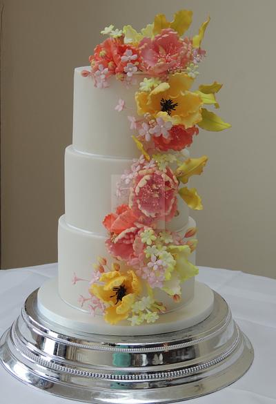 Spring wedding cake - Cake by Shereen