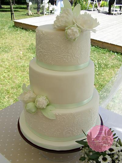Wedding cake and sweet bar - Cake by Veronika Drabkova