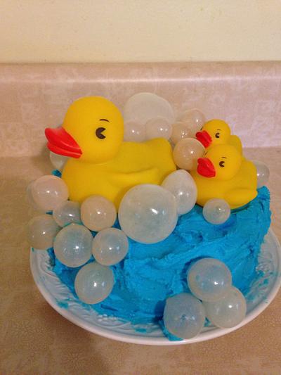 Ducks and bubbles! - Cake by Sisters2