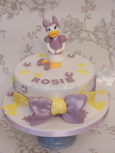 Daisy Duck Cake - Cake by Sugar-pie