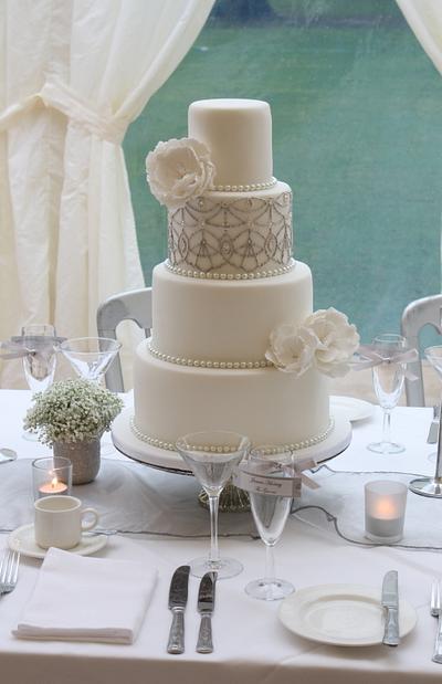 Chic White Wedding Cake - Cake by TiersandTiaras