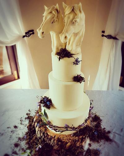 A rustic wedding  - Cake by VictoriaBean