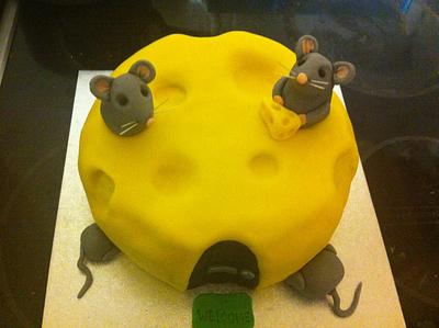 Squeak! - Cake by ASliceOfWhatYouFancy