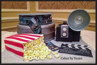 Old camera movie themed grooms cake - Cake by Skmaestas