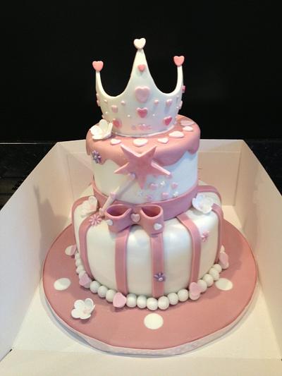 Princess themed birthday cake.  - Cake by Tanya Morris