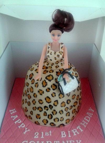 Personalised Barbie - Cake by kimlinacakesandcraft