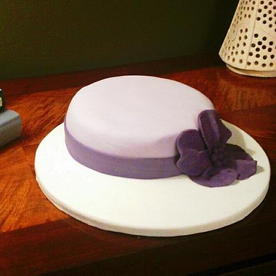 vintage hat - Cake by nef_cake_deco