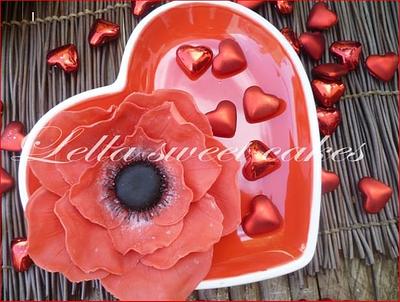 Anemones - Cake by LellaSweetCakes