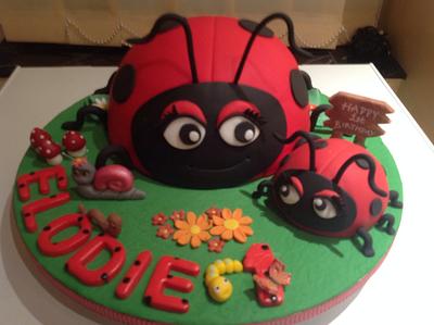 Ladybird cake - Cake by Nanna Lyn Cakes