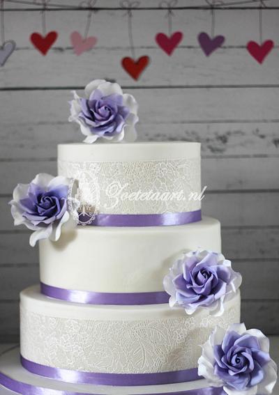 White weddingcake - Cake by Zoetetaart