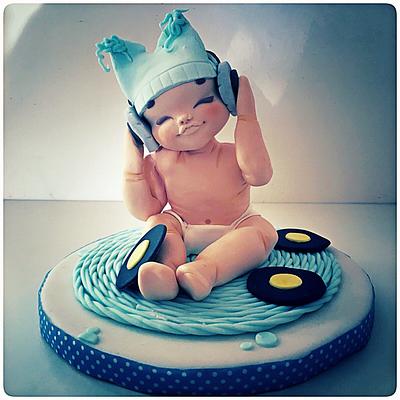 baby Dj - Cake by Sabrina Adamo 