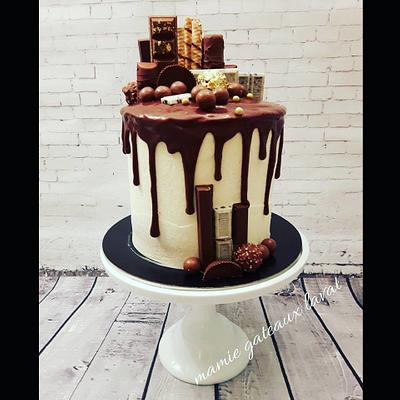 chocolate drip cake  - Cake by Manon
