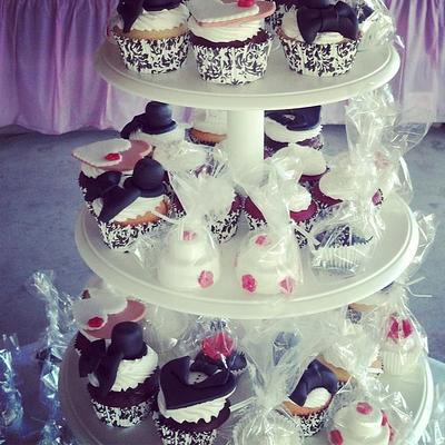 Bridal Shower CupCake - Cake by Joyce Marcellus