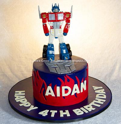 Handmade fondant Optimus Prime - Transformers cake - Cake by Jake's Cakes