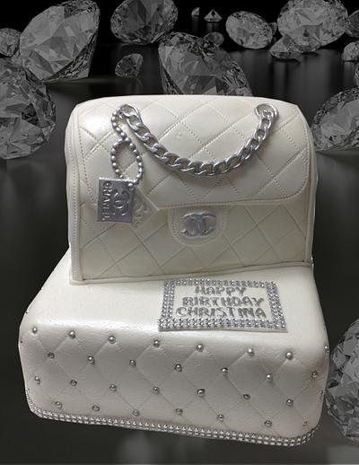 White Chanel Handbag - Cake by MsTreatz