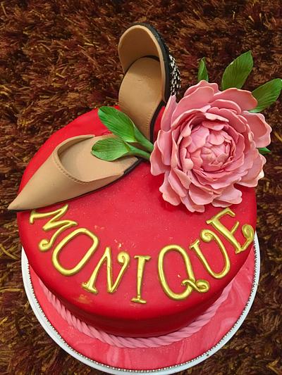 Red is ❤️ - Cake by Cakes Boulevard