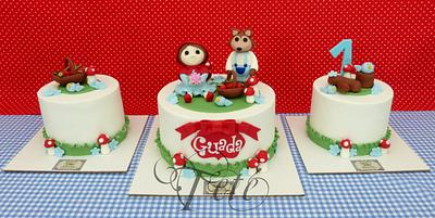 "LITTLE RED RIDING HOOD" / " CAPERUCITA ROJA" - Cake by Teté Cakes Design