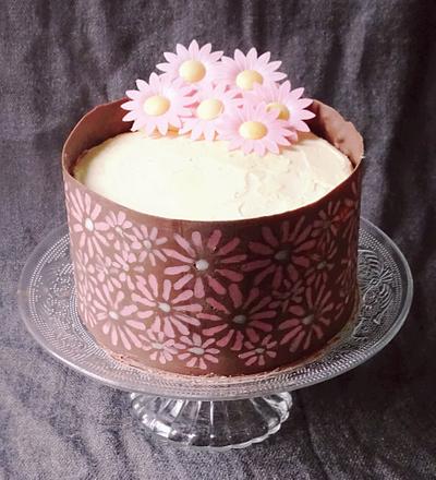 Floral chocolate wrap cake - Cake by Lamya's Layers