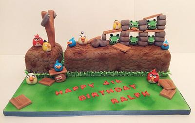Angry Birds - Cake by Sarah Poole