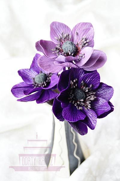 Sugar anemone flowers - Cake by Lenka Budinova - Dorty Karez