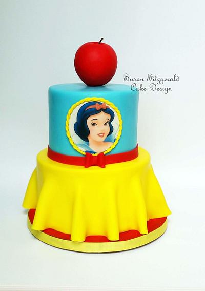 Snow White Cake - Cake by Susan Fitzgerald Cake Design