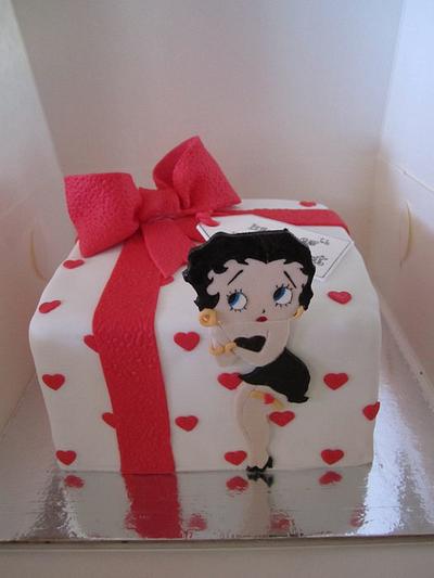 Betty boop Gift box cake - Cake by Dittle