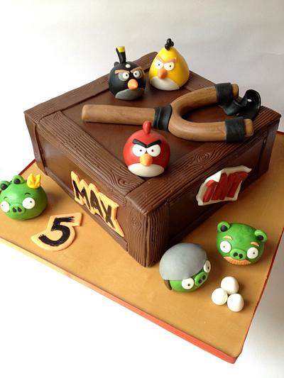 Angry Birds - Cake by Perry Bakeswell