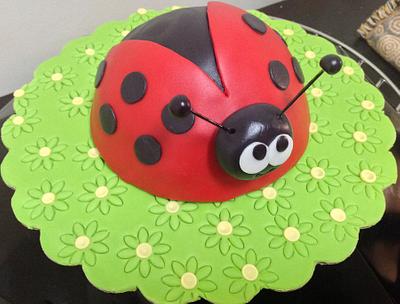 Ladybird/Ladybug Cake for Afternoon Tea - Cake by MariaStubbs