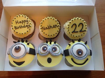 Mini minions - Cake by Iced Images Cakes (Karen Ker)