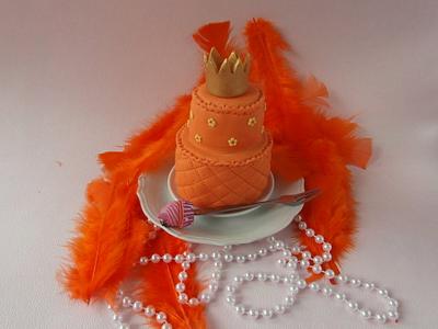 mini cake for Queen's day - Cake by Carla 