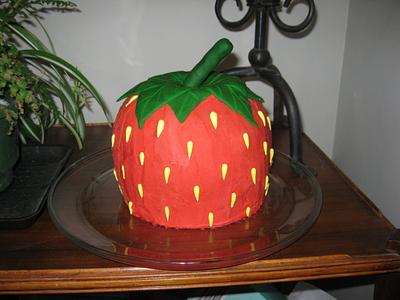 A Strawberry - Cake by Lisa