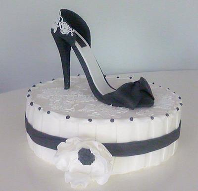 Shoe cake - Cake by Sugarcrumbkitchen 