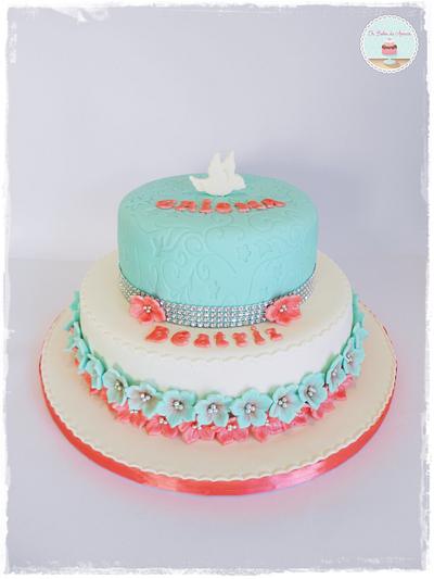 Flower Christening Cake - Cake by Ana Crachat Cake Designer 