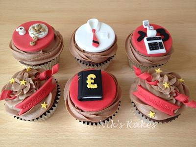 Congratulations Cupcakes for an Accountant - Cake by Nikskakes